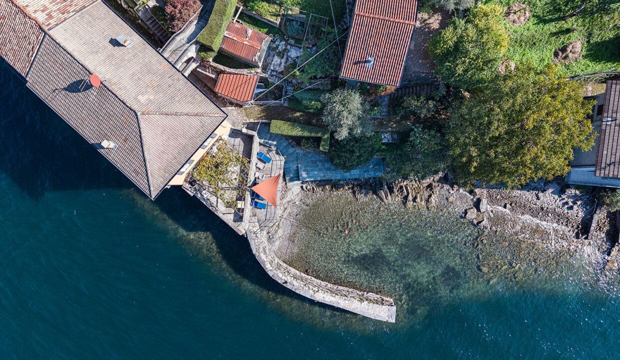 Appartamenti Fronte Lago Como Lezzeno con Darsena