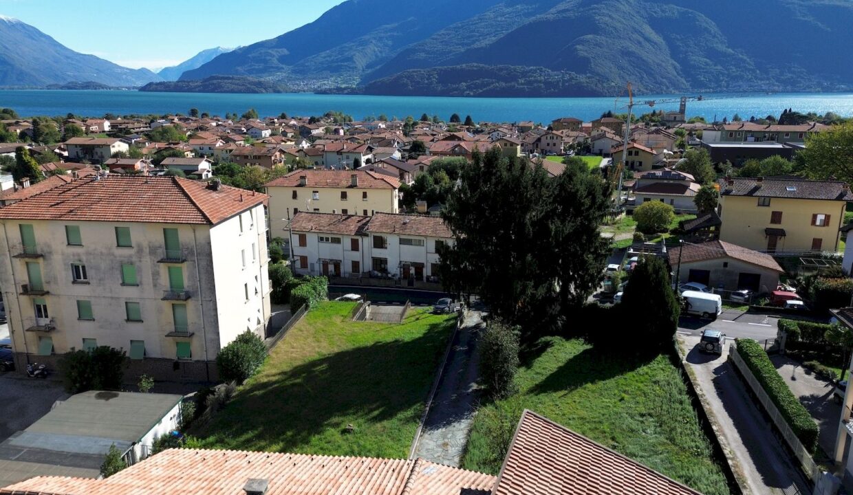 Appartamento con Terrazzi e Garage Dongo Lago Como