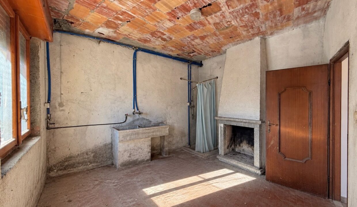 Appartamento con Terrazzi e Garage Dongo Lago Como
