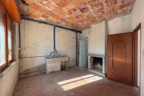 Appartamento con Terrazzi e Garage Dongo Lago Como