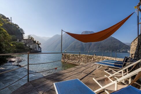 Appartamenti Fronte Lago Como Lezzeno con Darsena