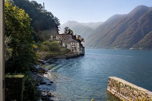Appartamenti Fronte Lago Como Lezzeno con DarsenaAppartamenti Fronte Lago Como Lezzeno con Darsena