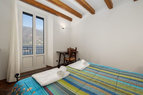 Appartamenti Fronte Lago Como Lezzeno con Darsena