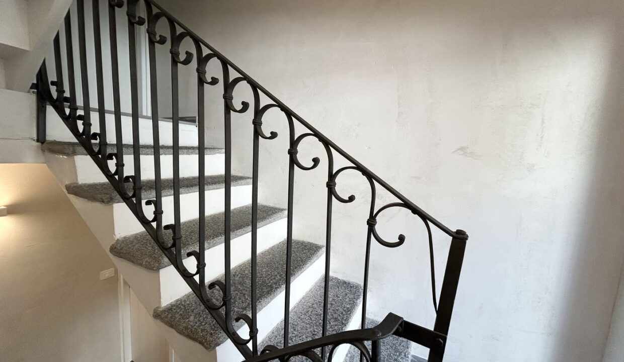 Appartamento Mantello con Giardino e Garage
