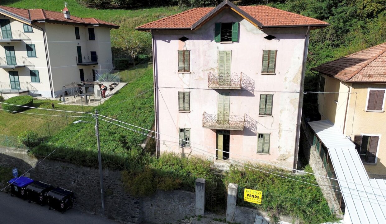 Casa Indipendente Dongo Collinare con Terreno