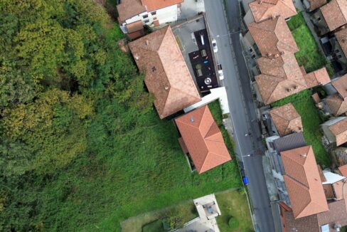 Casa Indipendente Dongo Collinare con Terreno