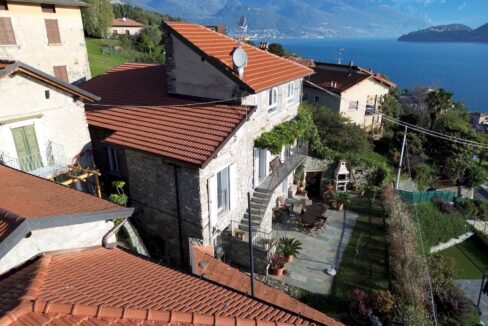 Cremia Casale Restaurato con Giardino e Vista Lago Como