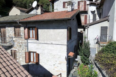 Musso Casa con Terrazzo Vista Lago