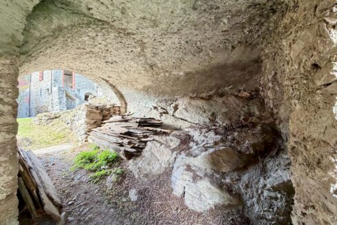 Gravedona ed Uniti Rustico Indipendente con Giardino