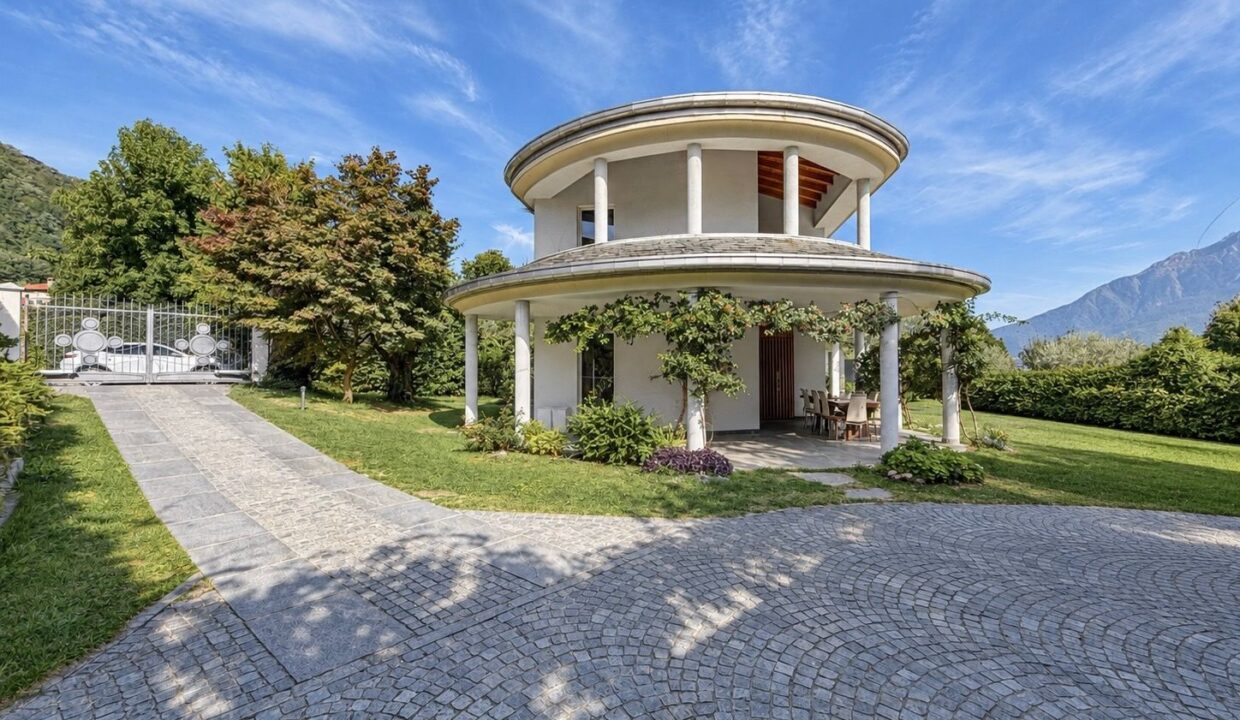Lago Como Villa Moderna con Giardino - Dongo