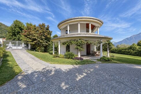 Lago Como Villa Moderna con Giardino - Dongo