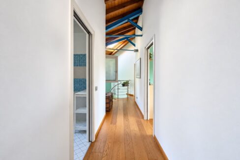 Lago Como Villa Moderna con Giardino - Dongo