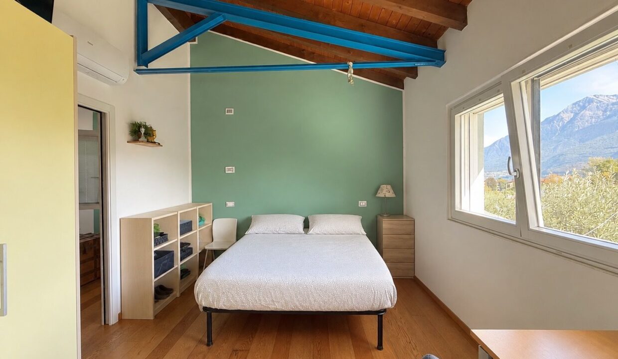 Lago Como Villa Moderna con Giardino - Dongo