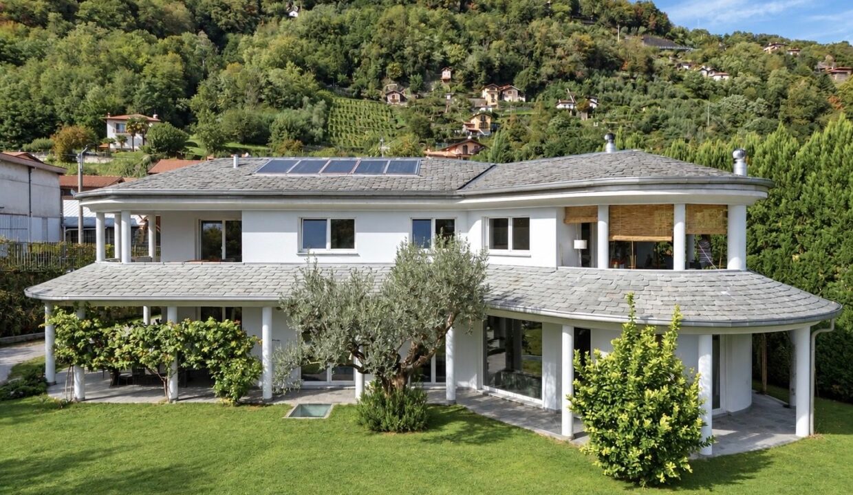 Lago Como Villa Moderna con Giardino - Dongo
