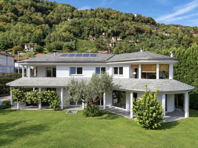 Lago Como Villa Moderna con Giardino - Dongo