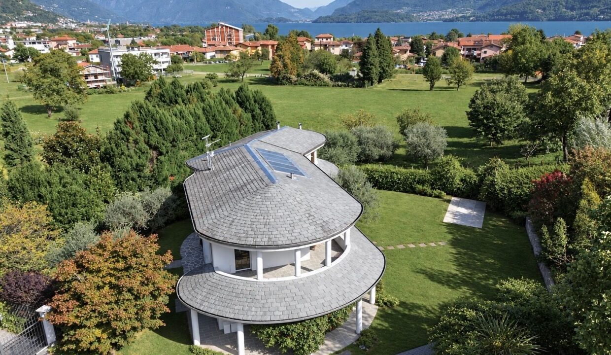 Lago Como Villa Moderna con Giardino - Dongo