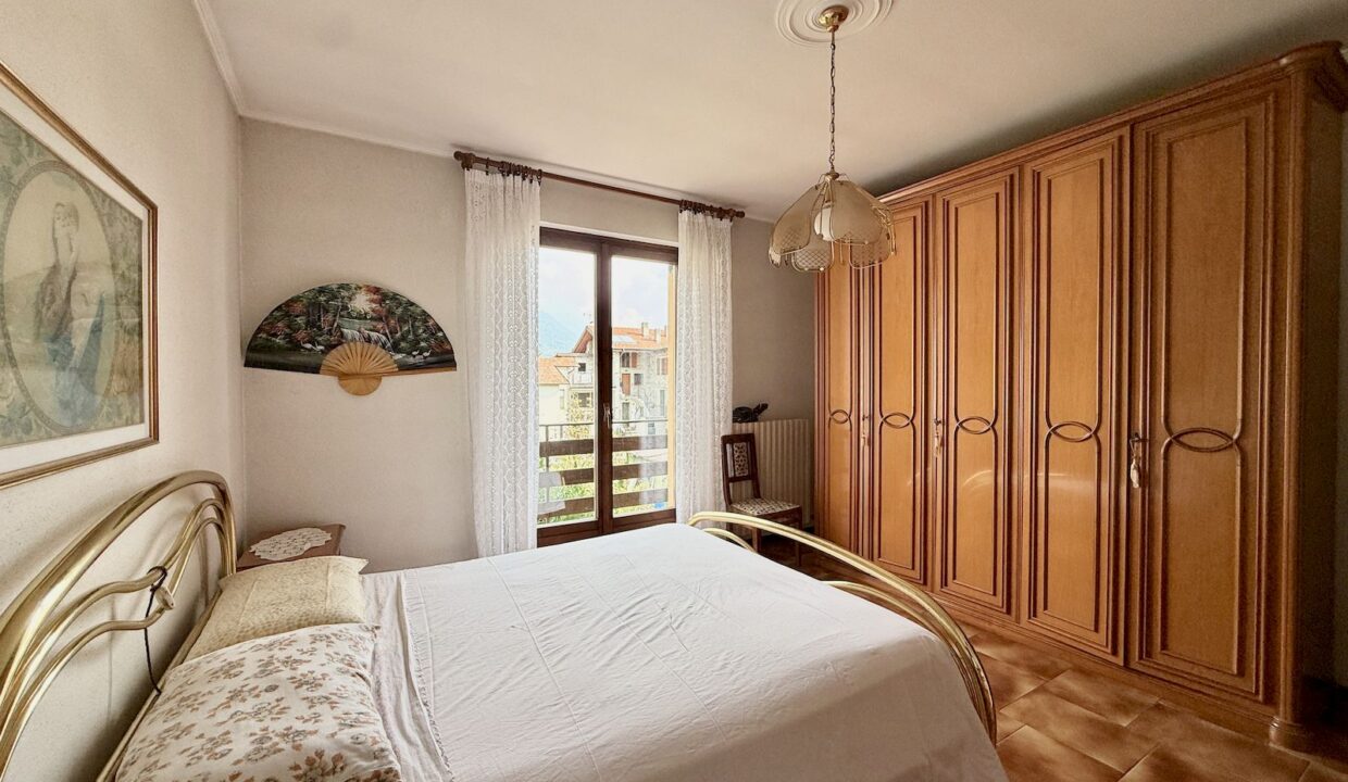 Villa Indipendente Dongo con Giardino 200mt Lago