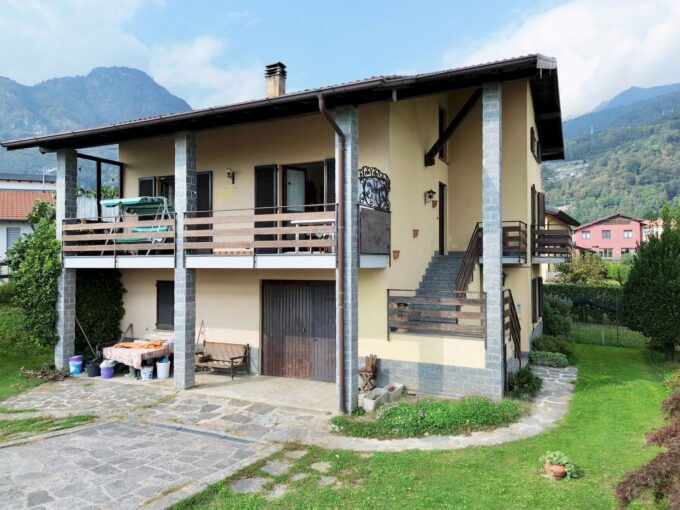 Villa Indipendente Dongo con Giardino 200mt Lago