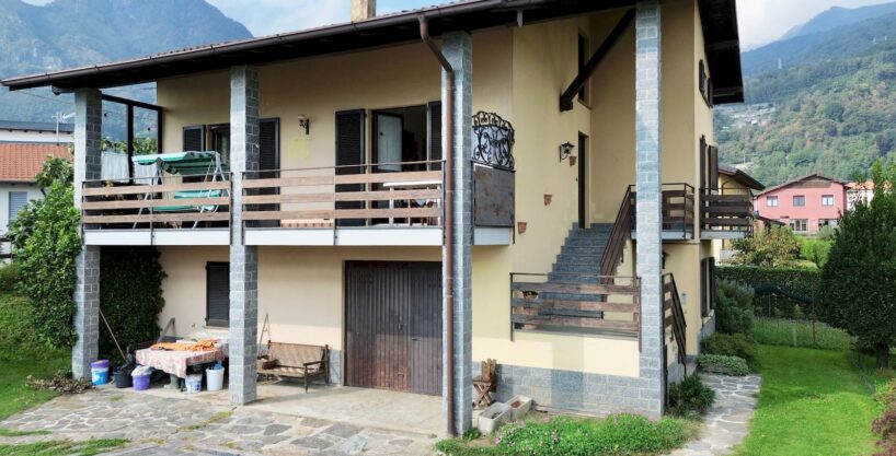 Villa Indipendente Dongo con Giardino 200mt Lago
